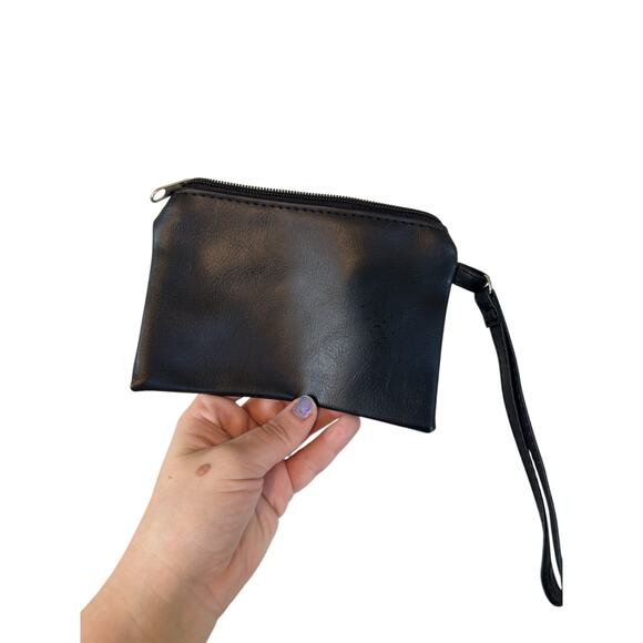 Disney Passport Holder Custom Designed New Unused Handmade Vacation Travel - Picture 2 of 3